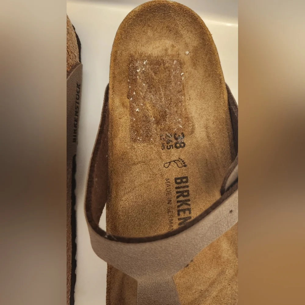 Birkenstock Gizeh Sandal - Women's